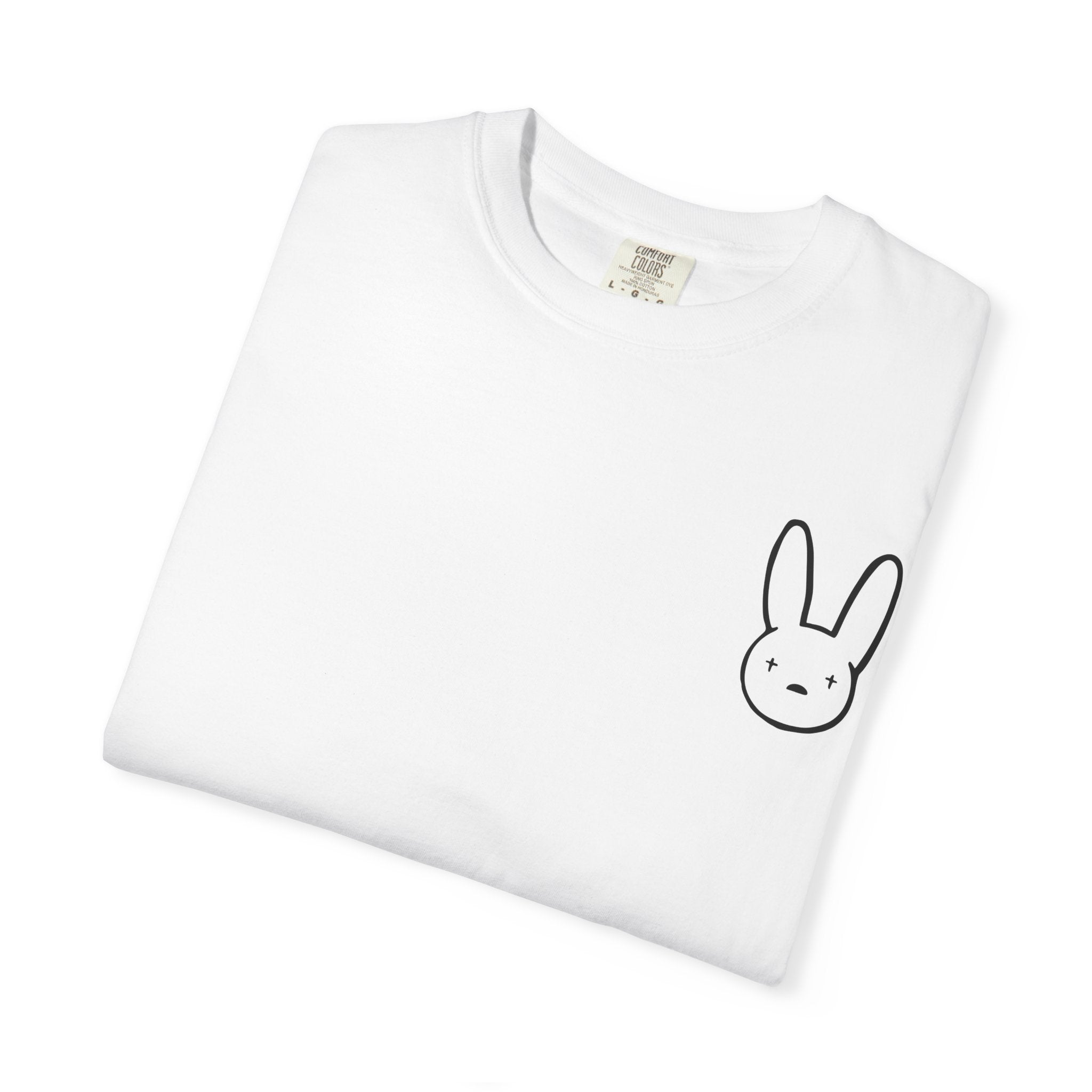 Debí Tirar Más Fotos T-Shirt — Cute Bunny Photographer Graphic Tee